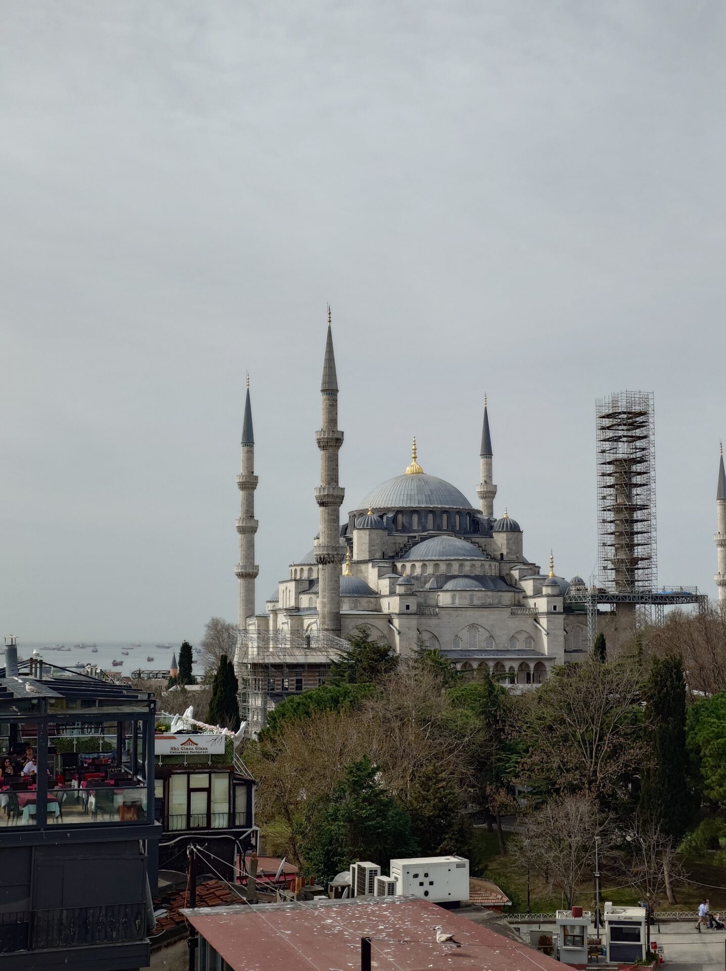View over the mosque at the Seven Hills Restaurant in Istanbul